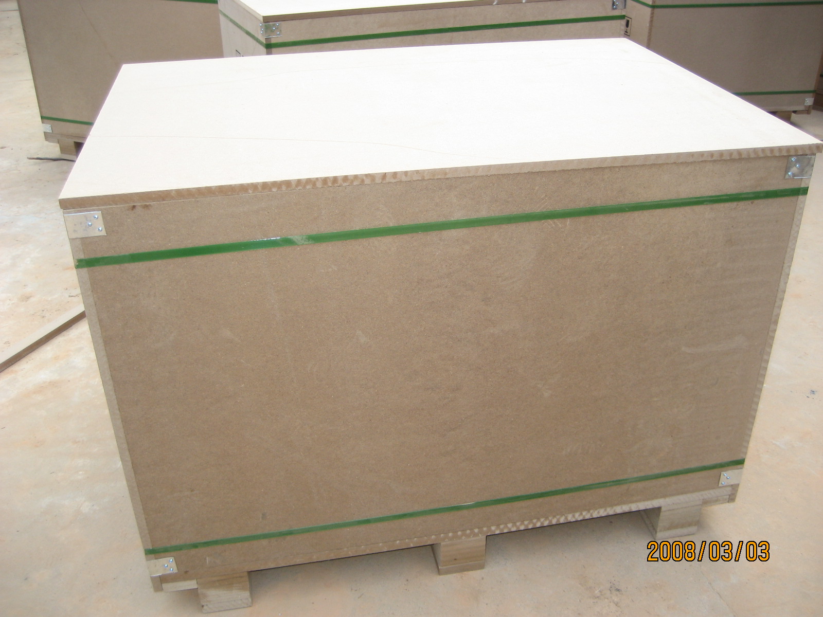 株洲鴻欣達包裝,出口免熏蒸復合包裝箱,可折疊復合包裝,紙質(zhì)包裝,木制包裝,真空包裝,大型鋼構(gòu)包裝箱