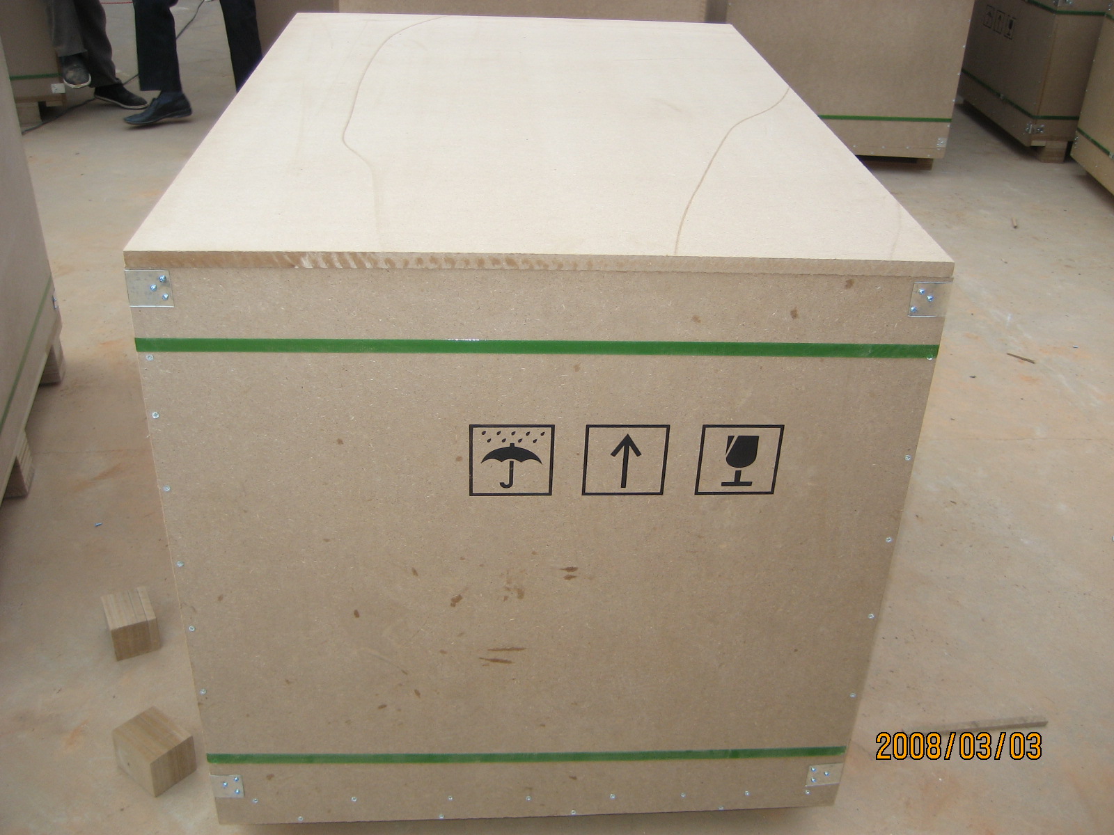 株洲鴻欣達包裝,出口免熏蒸復合包裝箱,可折疊復合包裝,紙質(zhì)包裝,木制包裝,真空包裝,大型鋼構(gòu)包裝箱